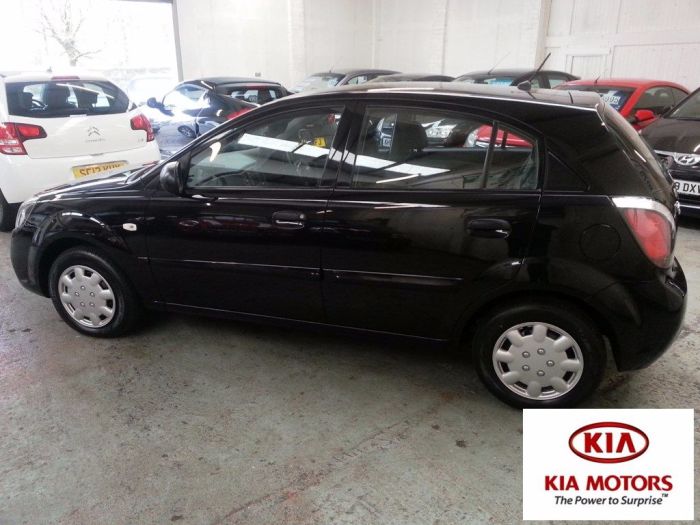Kia Rio 1.5 CRDi 1 5 Door Hatchback**£30 ROAD TAX** Hatchback Diesel Black