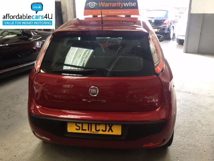 Fiat Punto Evo 1.4 GP 3 Dr Hatchback**Bluetooth**Alloys** Hatchback Petrol Red