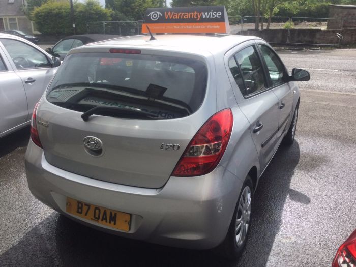 Hyundai i20 1.2 Classic 5dr**Low Mileage**Family Owned**Air Con**Elect Windows**Low Road Tax** Hatchback Petrol Silver